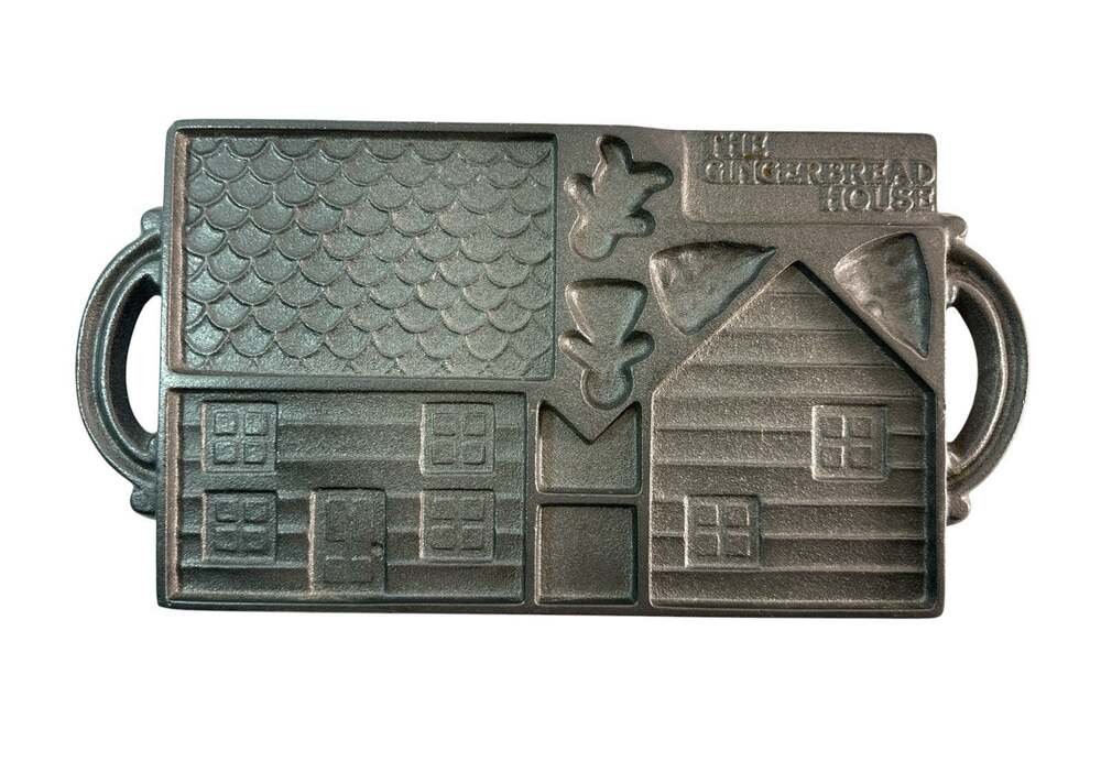 Vintage 1985 John Wright Cast Iron Gingerbread House Mold Baking Pan Heavy